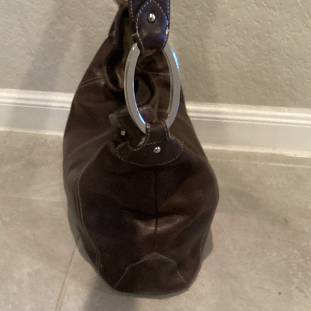 Tignanello Brown Leather Hobo Bag - Picture 3 of 11